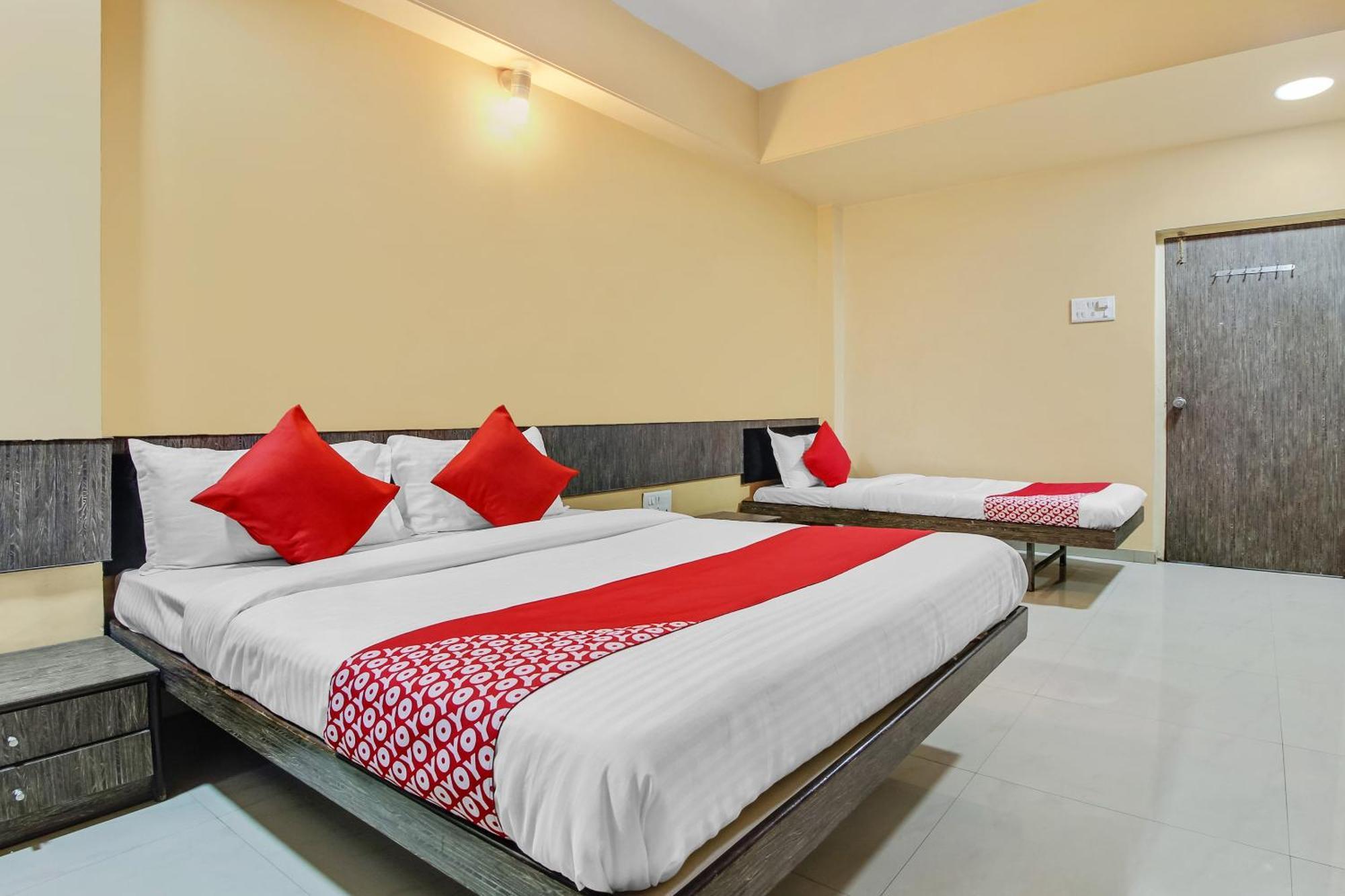 Hotel O Priyanka Residency Solapur Eksteriør billede