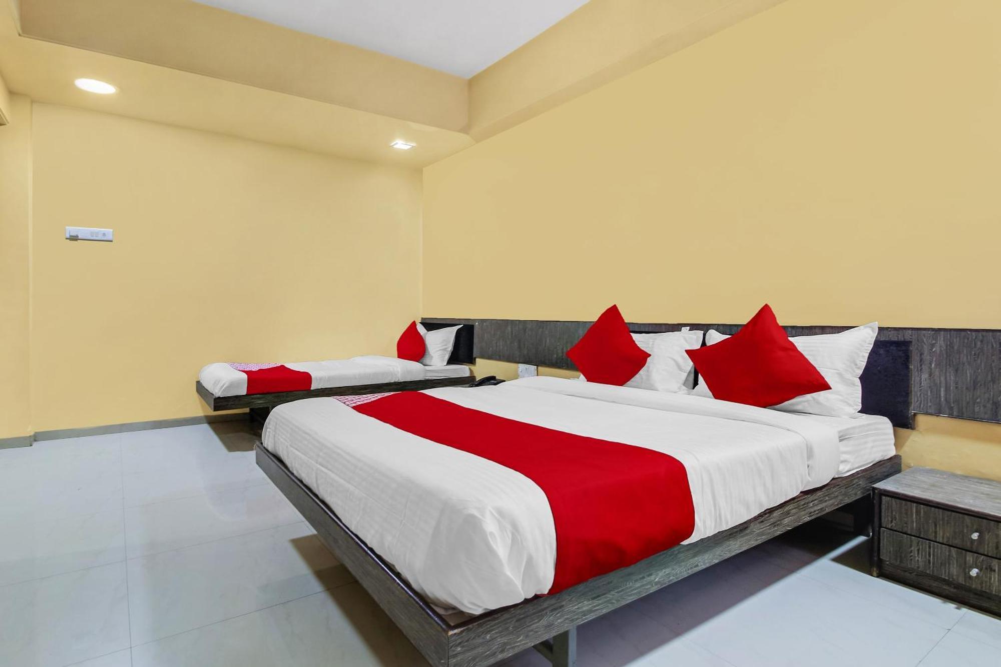Hotel O Priyanka Residency Solapur Eksteriør billede