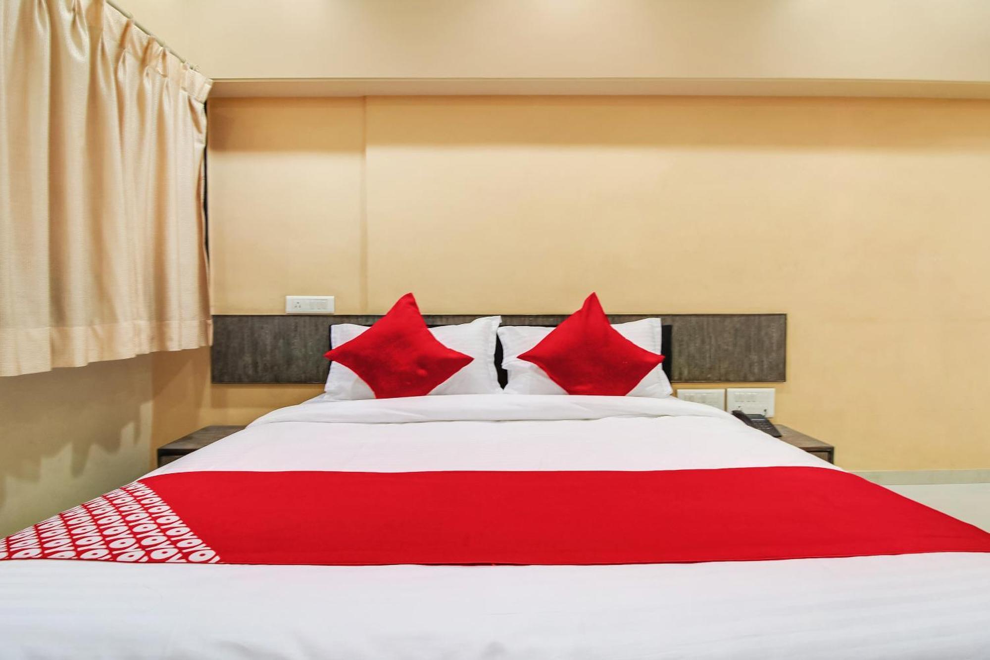 Hotel O Priyanka Residency Solapur Eksteriør billede