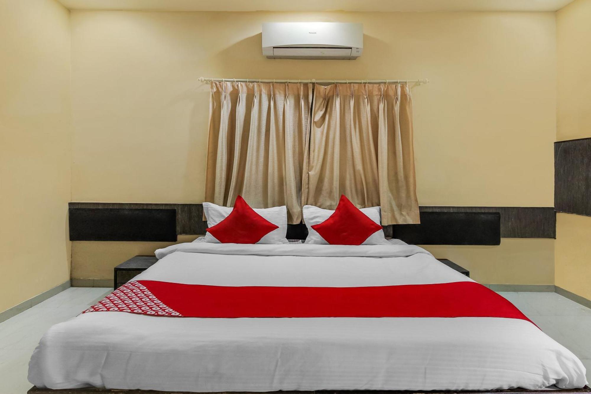 Hotel O Priyanka Residency Solapur Eksteriør billede